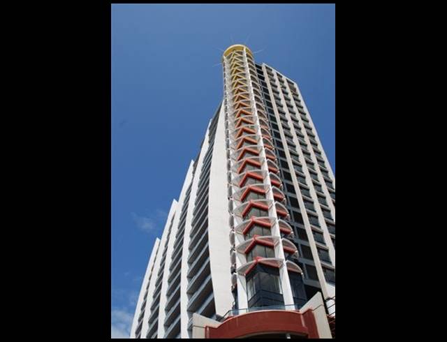 3 BEDROOM APARTMENT TO LET IN POINT WATERFRONT